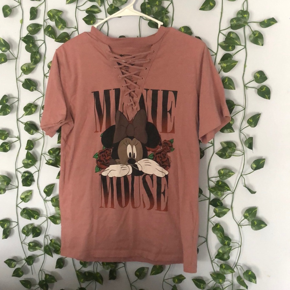 Minnie Mouse V neck tee